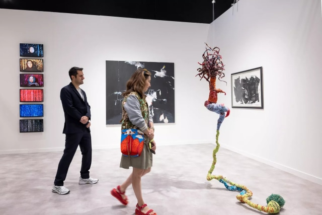 Installation view of Dastan Gallery’s booth at Frieze New York, 2023. Photo by Alex Staniloff / CKA. Courtesy of Frieze.